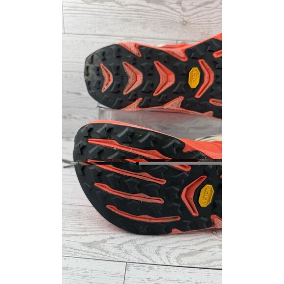 ALTRA Mont Blanc Carbon Mens 9.5 White Coral Trail Running Shoes #635